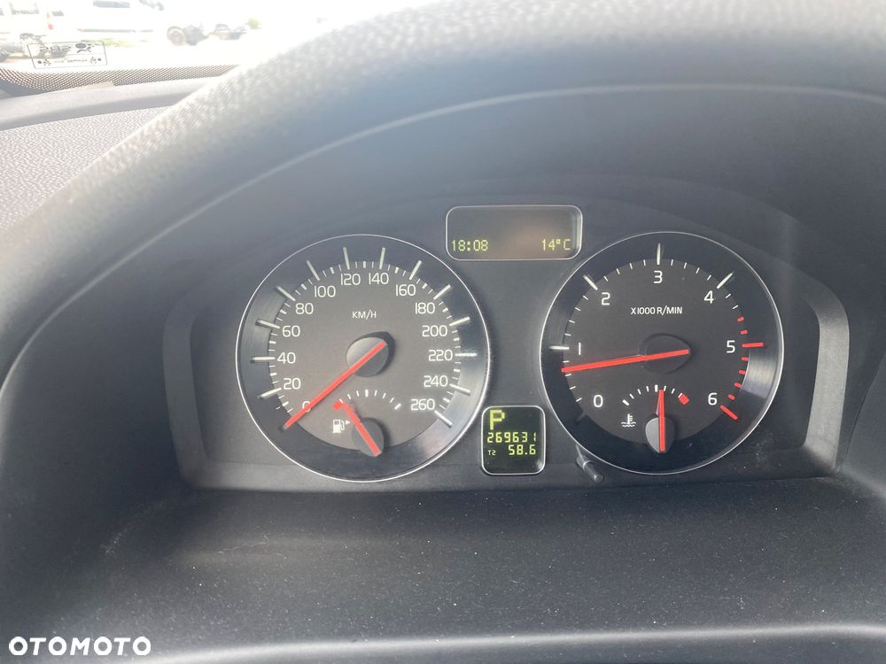 Volvo V50 DPF D4 Geartronic Momentum - 15
