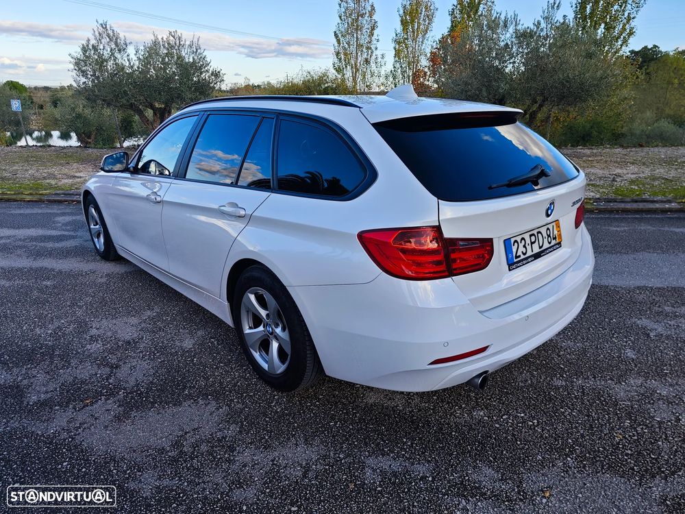 BMW 320 d Touring EfficientDynamics Line Sport - 2
