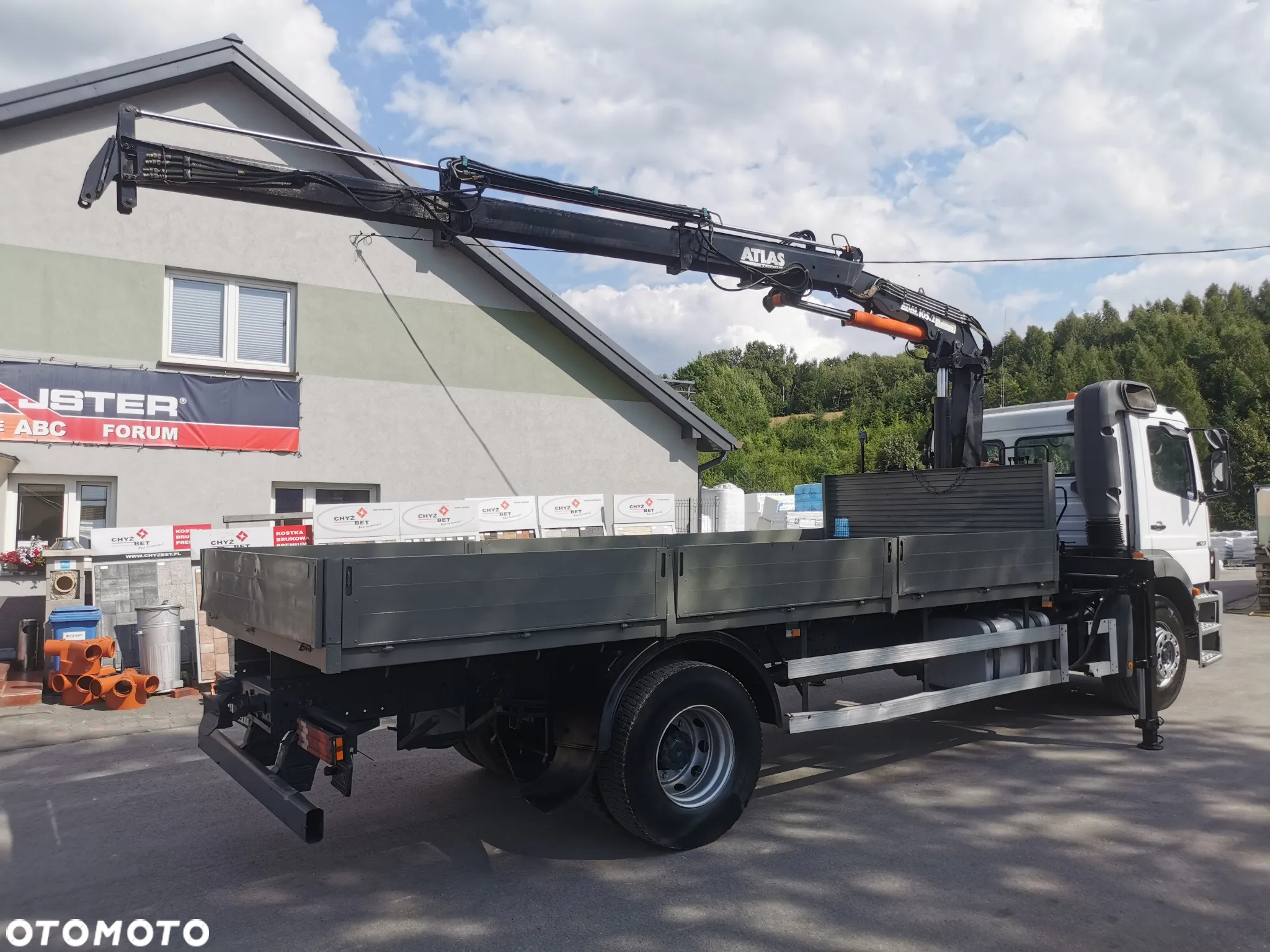 Mercedes-Benz Atego 1823 żuraw HDS Atlas 105.2 koła 315/80R22,5 - 4