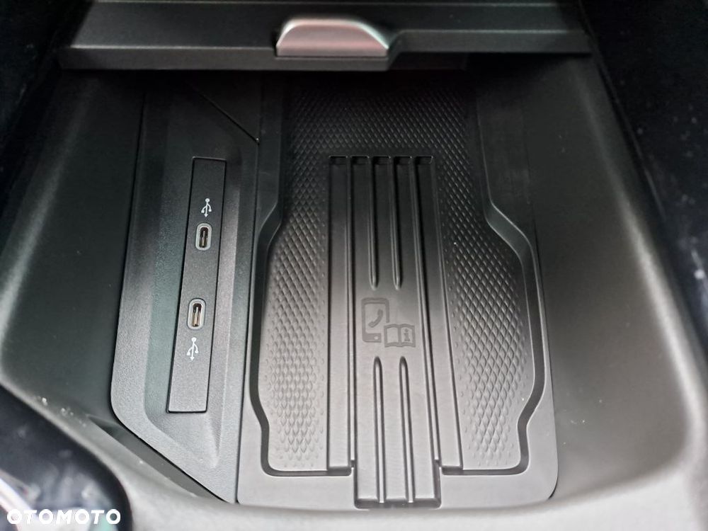 Skoda Superb 2.0 TSI 4x4 L&K DSG - 18