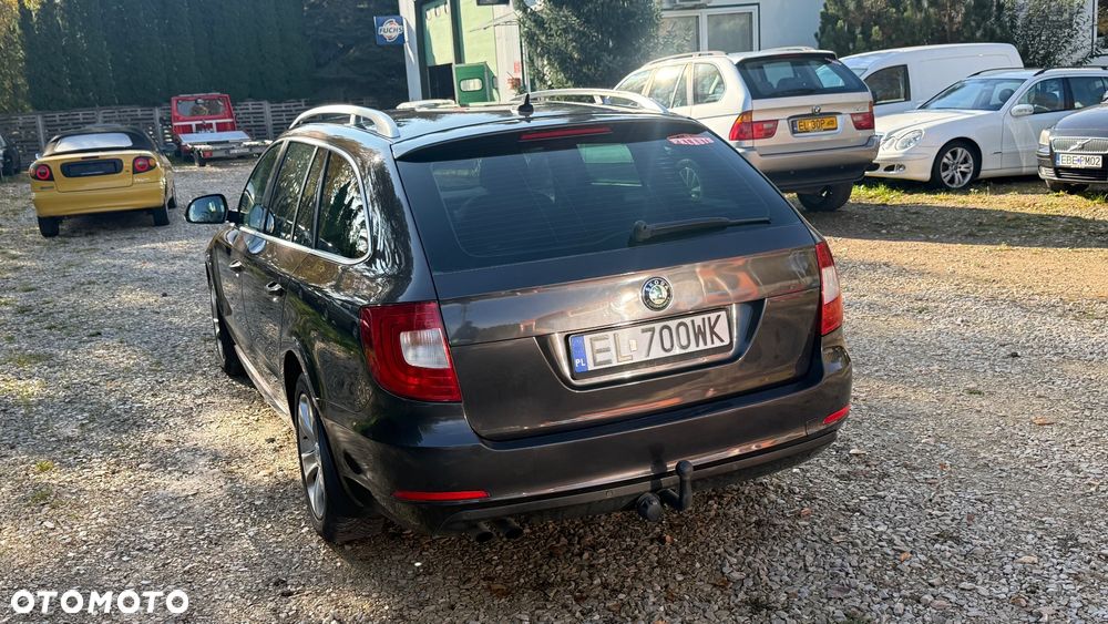 Skoda Superb 1.6 TDI Ambition Greenline - 10
