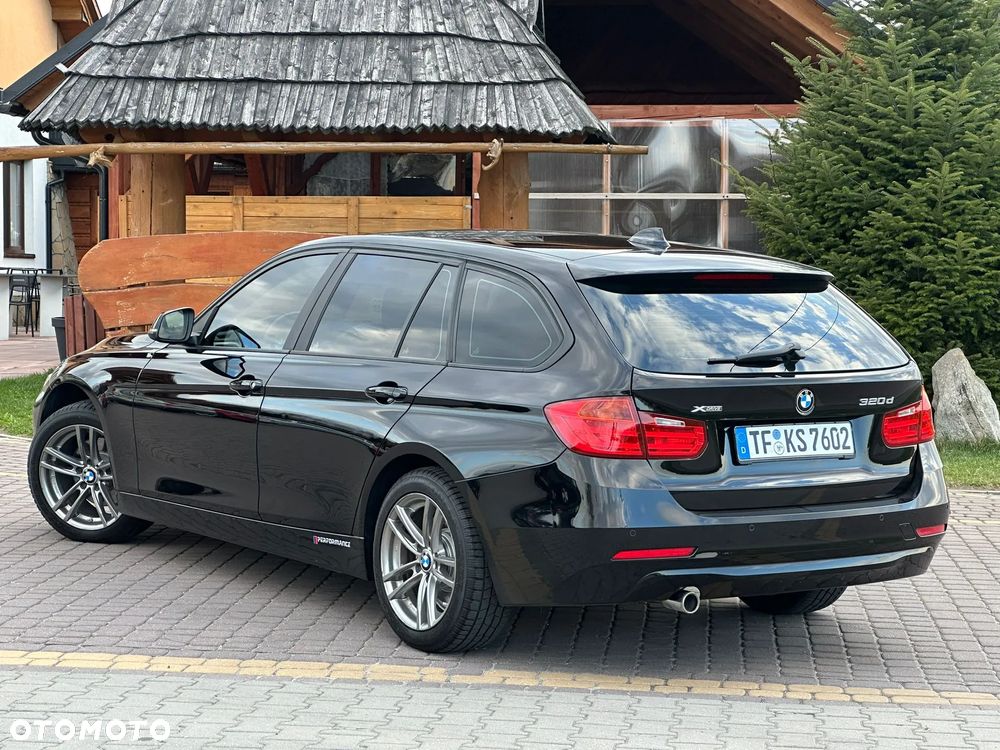 BMW Seria 3 320d - 4