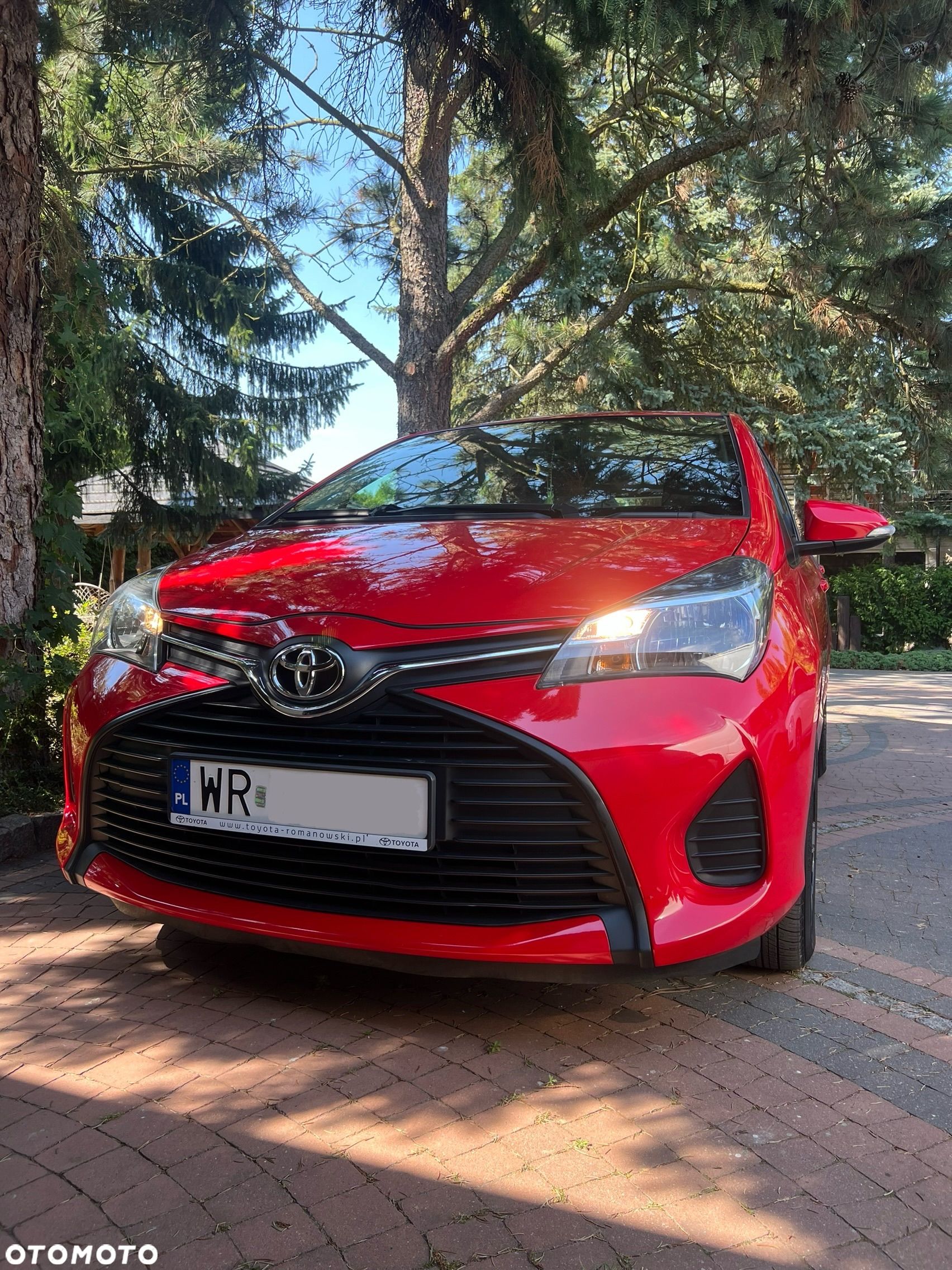 Toyota Yaris 1.0 Premium - 1