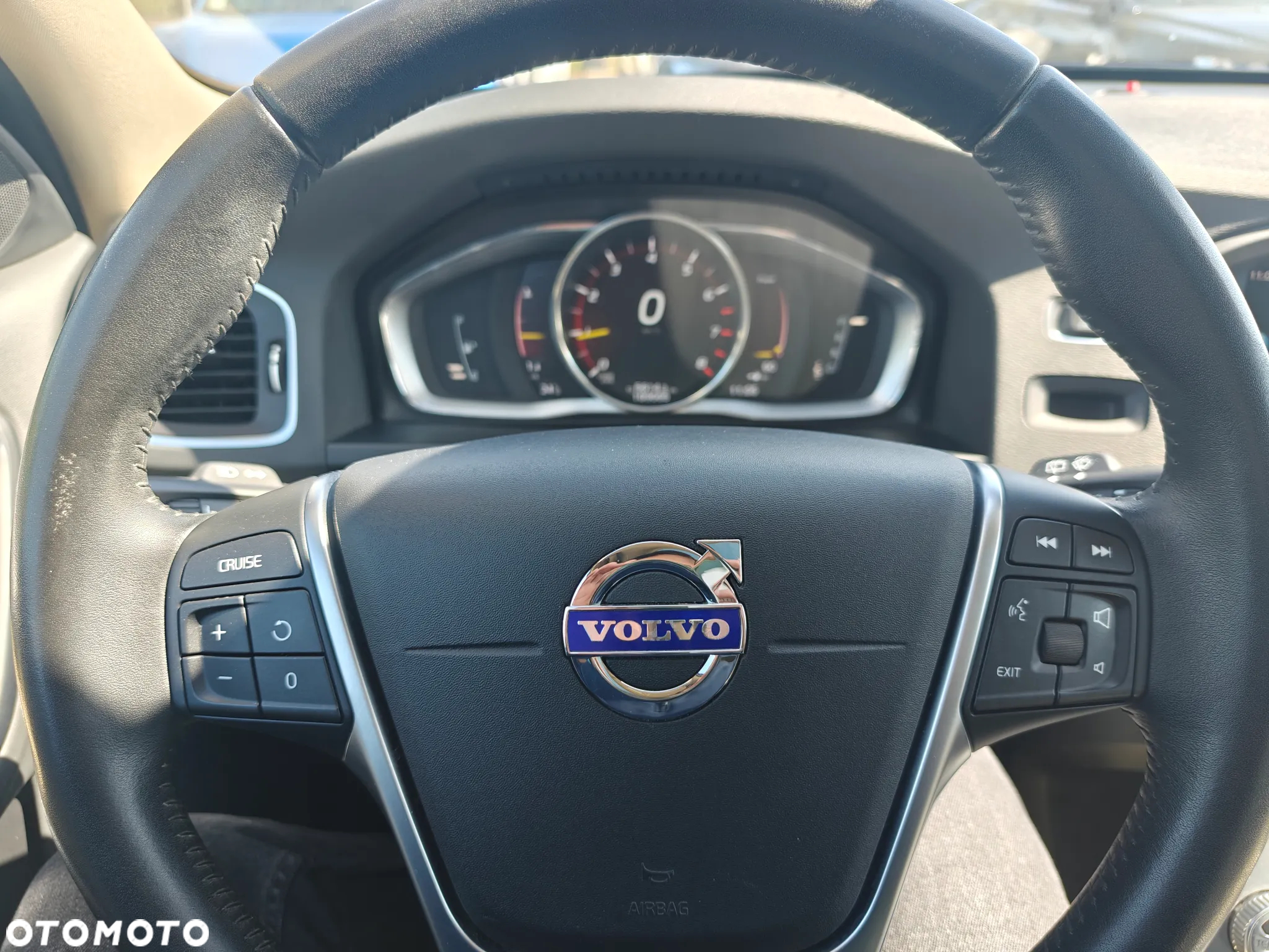 Volvo V60 Cross Country T5 AWD Summum - 21