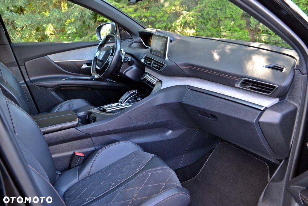 Peugeot 5008 - 26