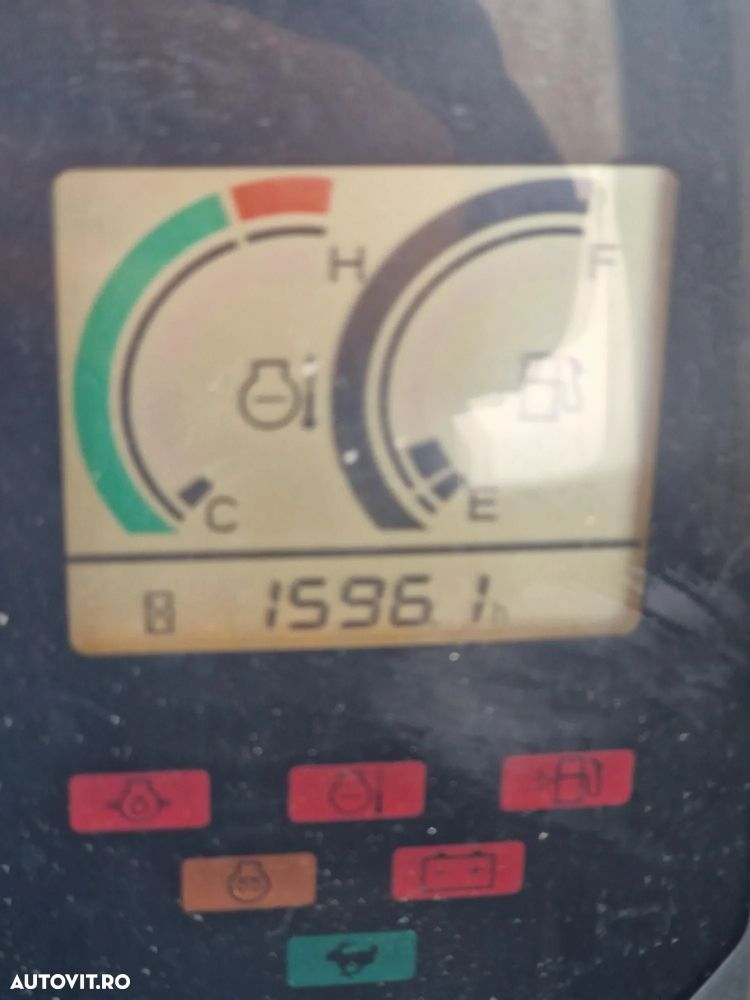 Hitachi ZX19, Masa operat 2tone, 2019, 1.596h, LAMA, CUPLA RAPIDA+3 CUPE, Senile extensibile, latime strans 0,98m, Inst picon, cabina, radio, senile 80% ok, STARE FOARTE BUNA, posibilitate leasing 4 ani, rata lunara 2.000 lei-PROMOTIE-17.900EUR+Tva - 24
