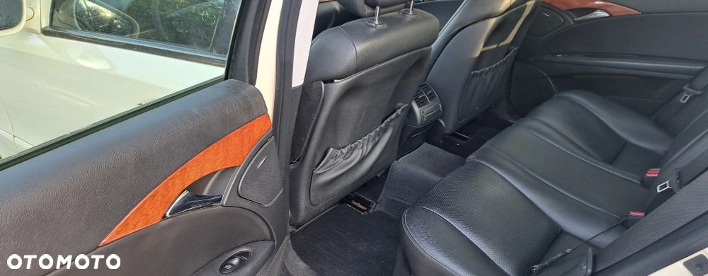 Mercedes-Benz Klasa E 220 CDI Automatik Elegance - 11