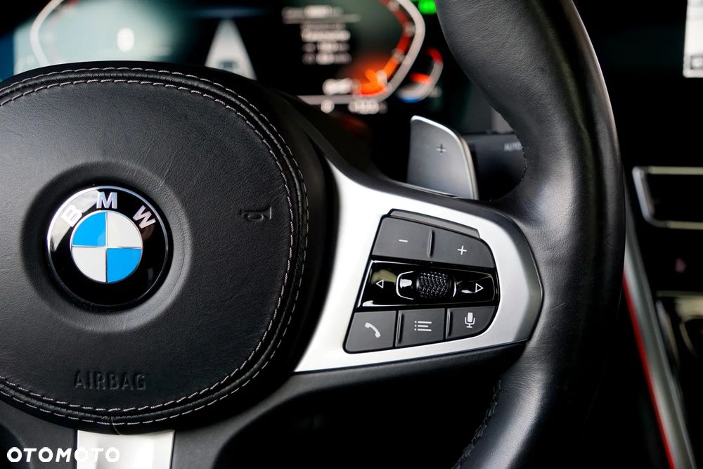 BMW Seria 8 840i Gran Coupe xDrive - 32