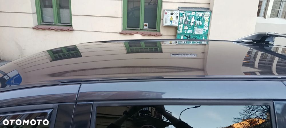 Peugeot 807 HDi 170 Bi-Turbo Premium - 6