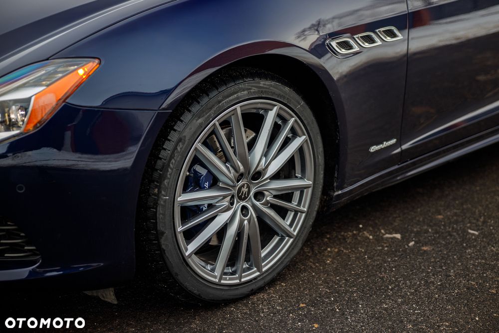 Maserati Quattroporte GranLusso S - 18