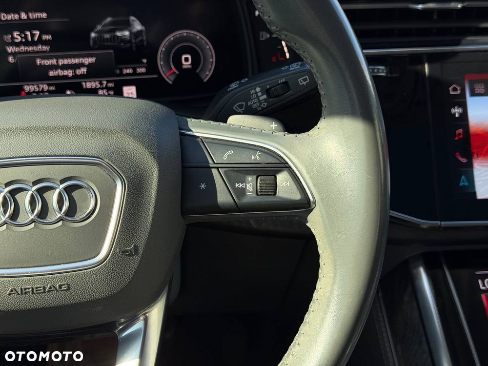Audi Q8 55 TFSI mHEV Quattro Tiptronic - 11