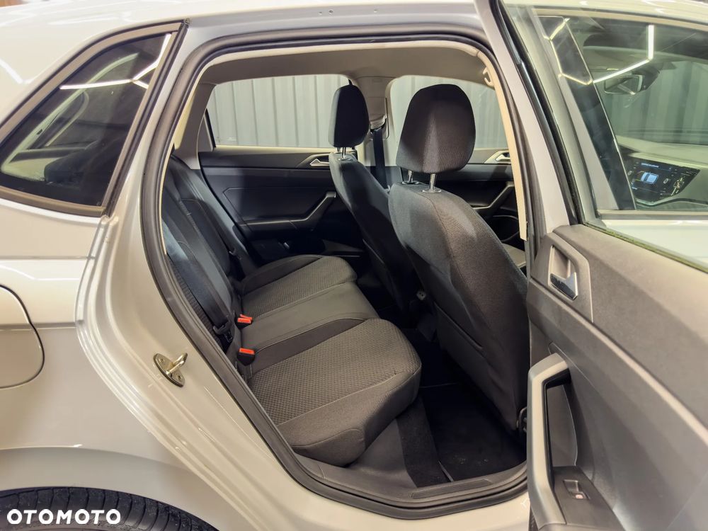 Volkswagen Polo 1.0 Trendline - 16