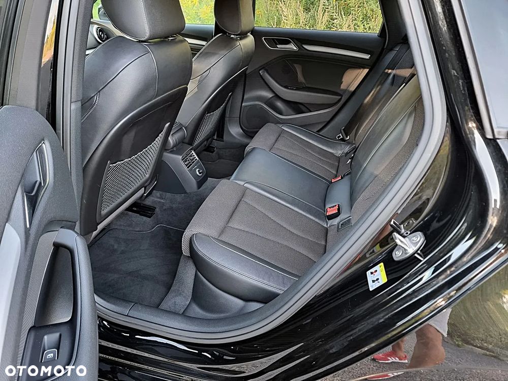 Audi A3 Limousine 2.0 TDI quattro S line Sportpaket - 8