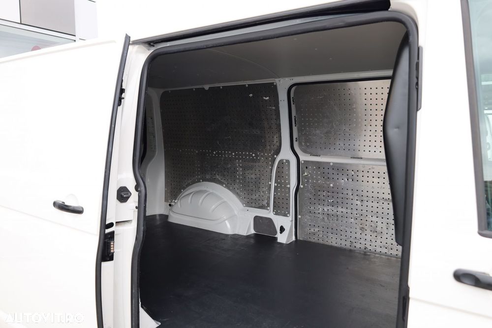 Volkswagen Transporter - 19