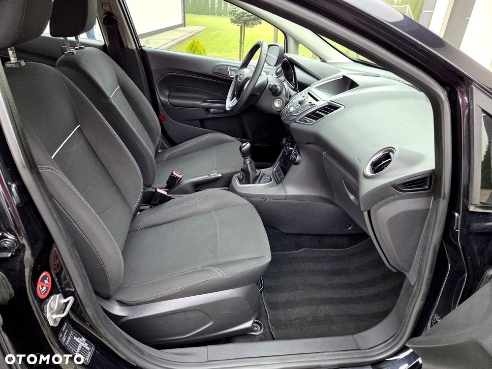 Ford Fiesta - 17