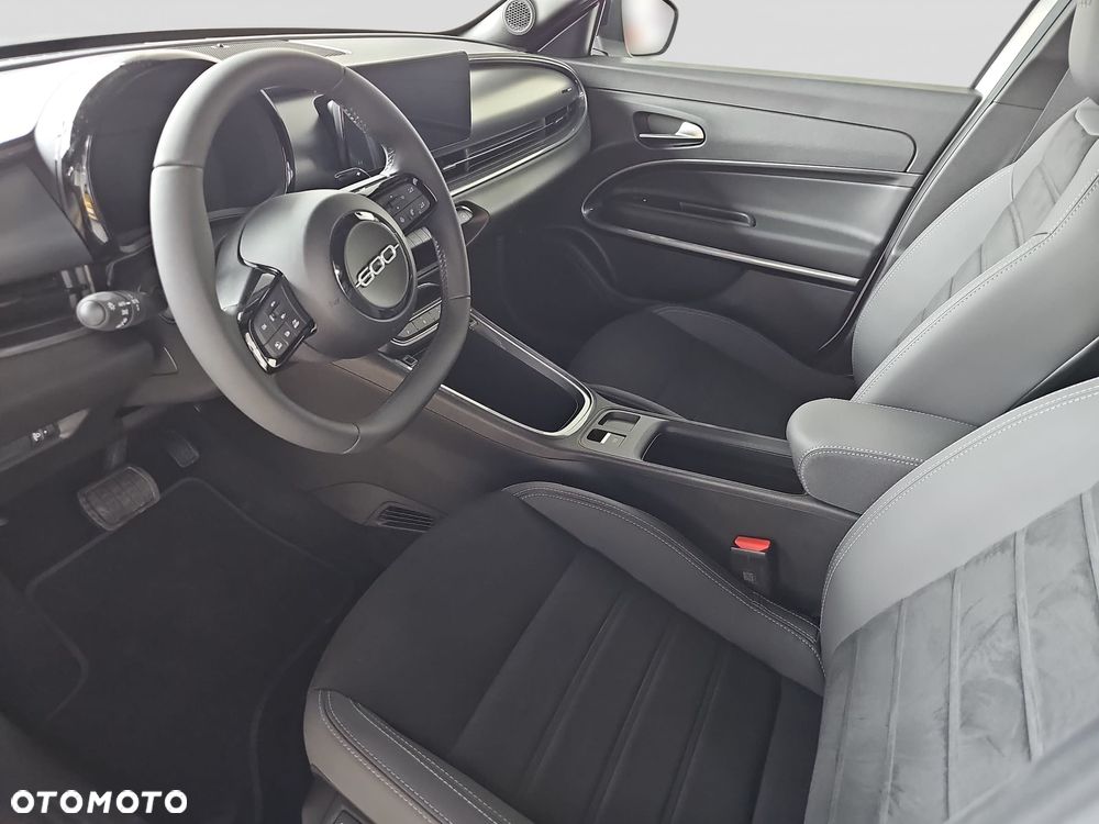 Fiat 600 1.2 Turbo Sport eDCT - 10