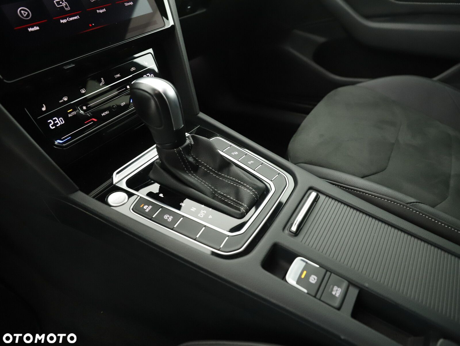 Volkswagen Arteon - 19