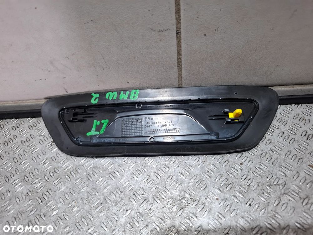 Nakładka progu listwa lewy tył BMW 2 F45 2015 rok nr 7298909 - 2