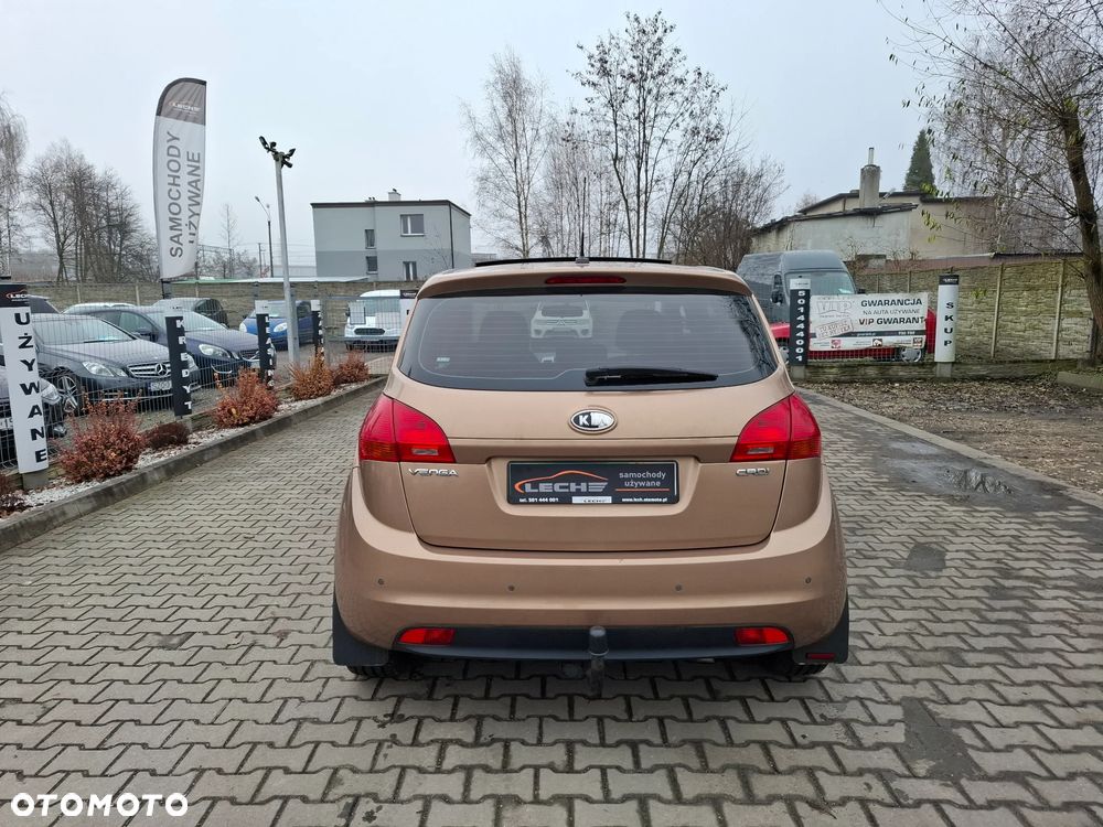 Kia Venga 1.4 CRDi 90 Business Line - 29