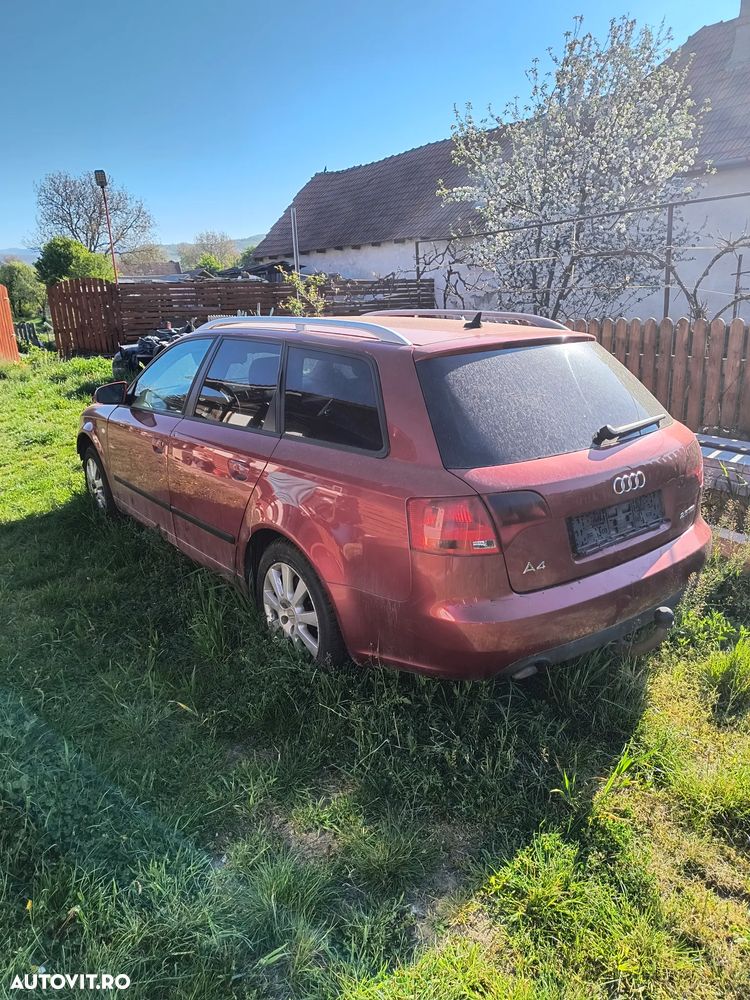 Audi A4 Limuzina 2.5 TDI - 1