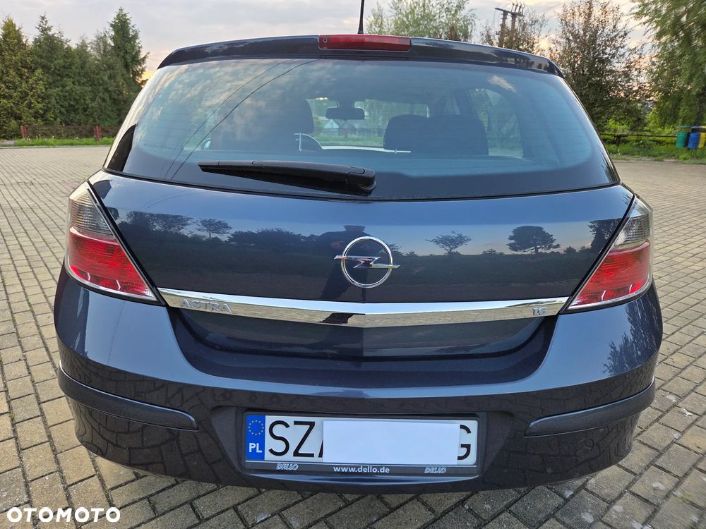 Opel Astra 1.6 Selection - 10