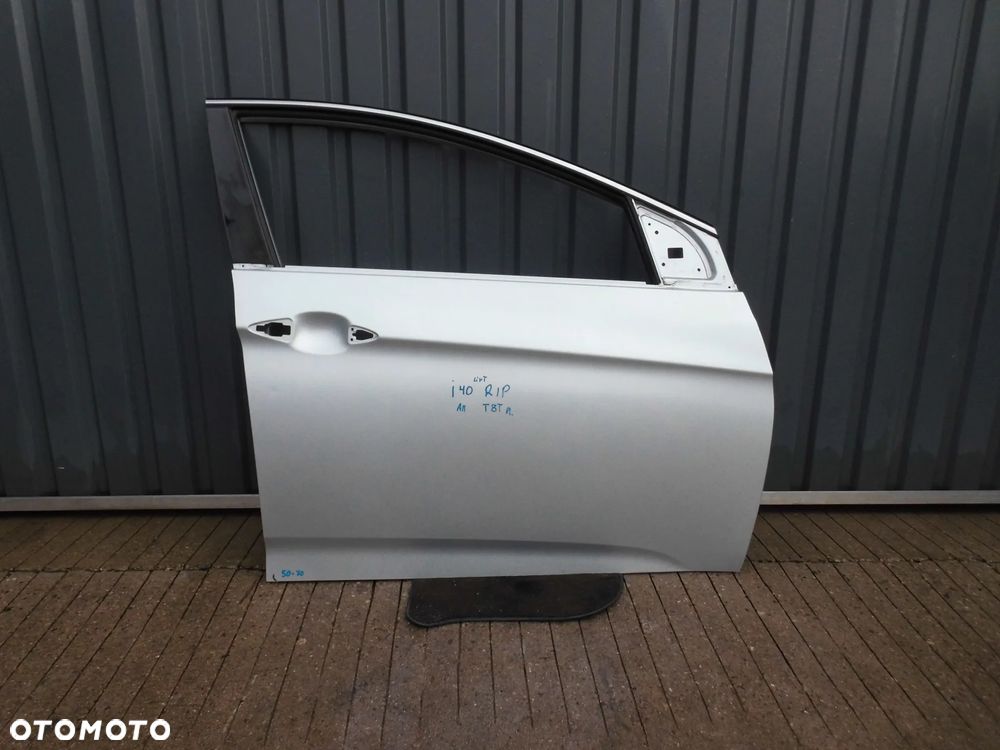 DRZWI HYUNDAI I40 LIFT PRAWE PRZEDNIE SREBRNY T8T ORYGINAŁ