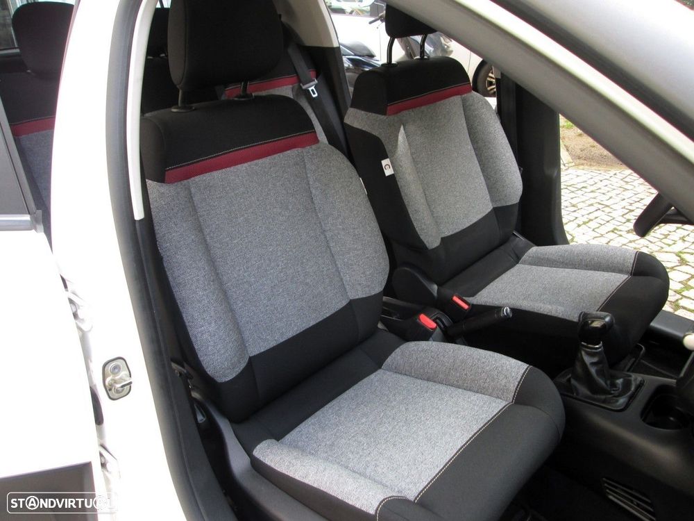 Citroën C3 1.2 PureTech C-Series - 10