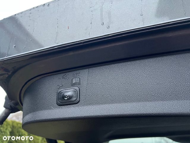 Ford Kuga 1.5 EcoBoost 2x4 Titanium - 14