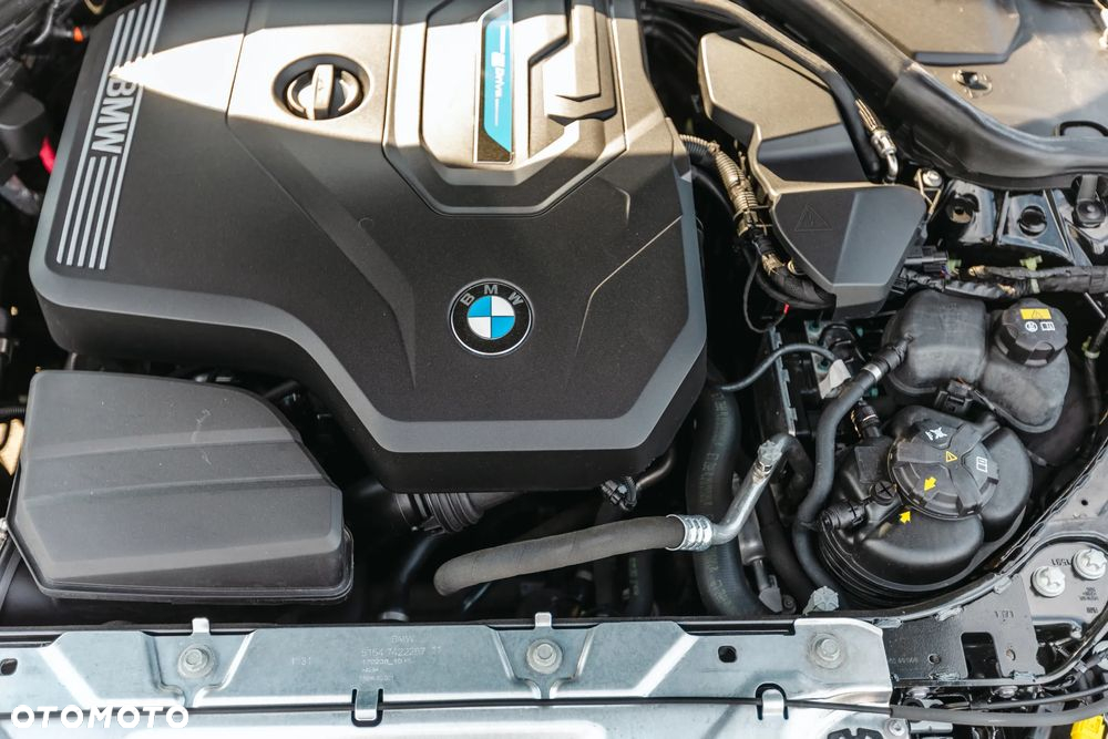 BMW Seria 3 320e M Sport sport - 13