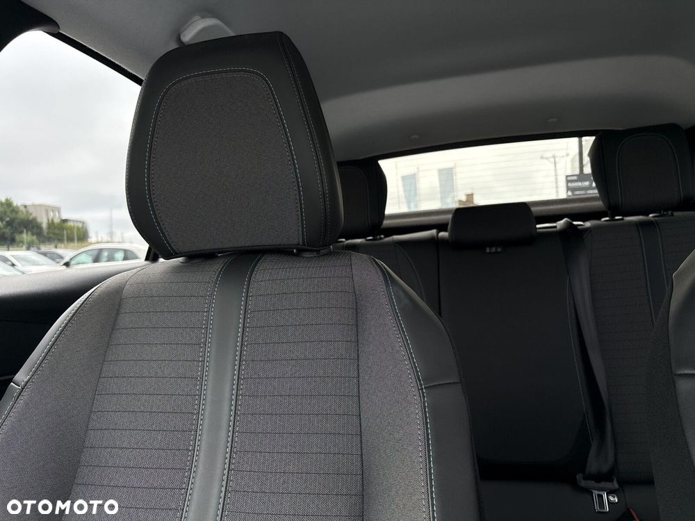 Peugeot 208 1.2 PureTech Allure S&S EAT8 - 16