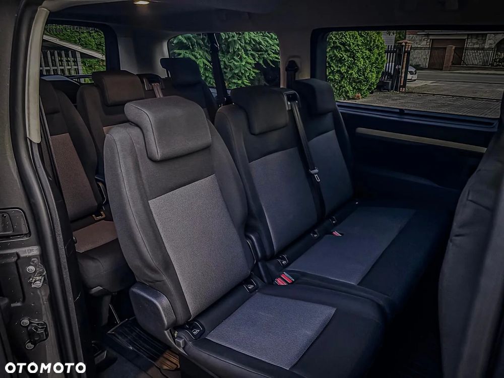 Toyota ProAce Kombi 2.0 D-4D Long 2,8t - 9