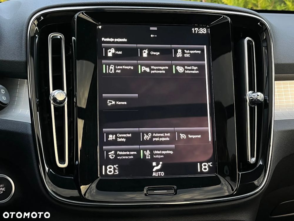 Volvo XC 40 - 34