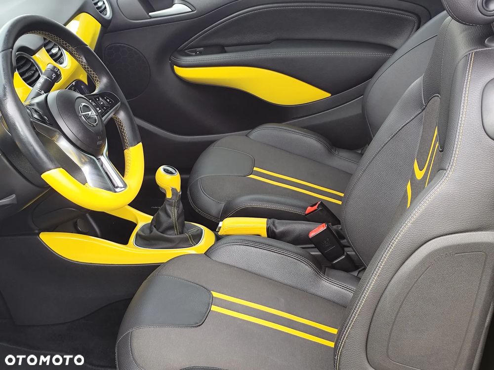 Opel Adam 1.2 Black Jack - 24