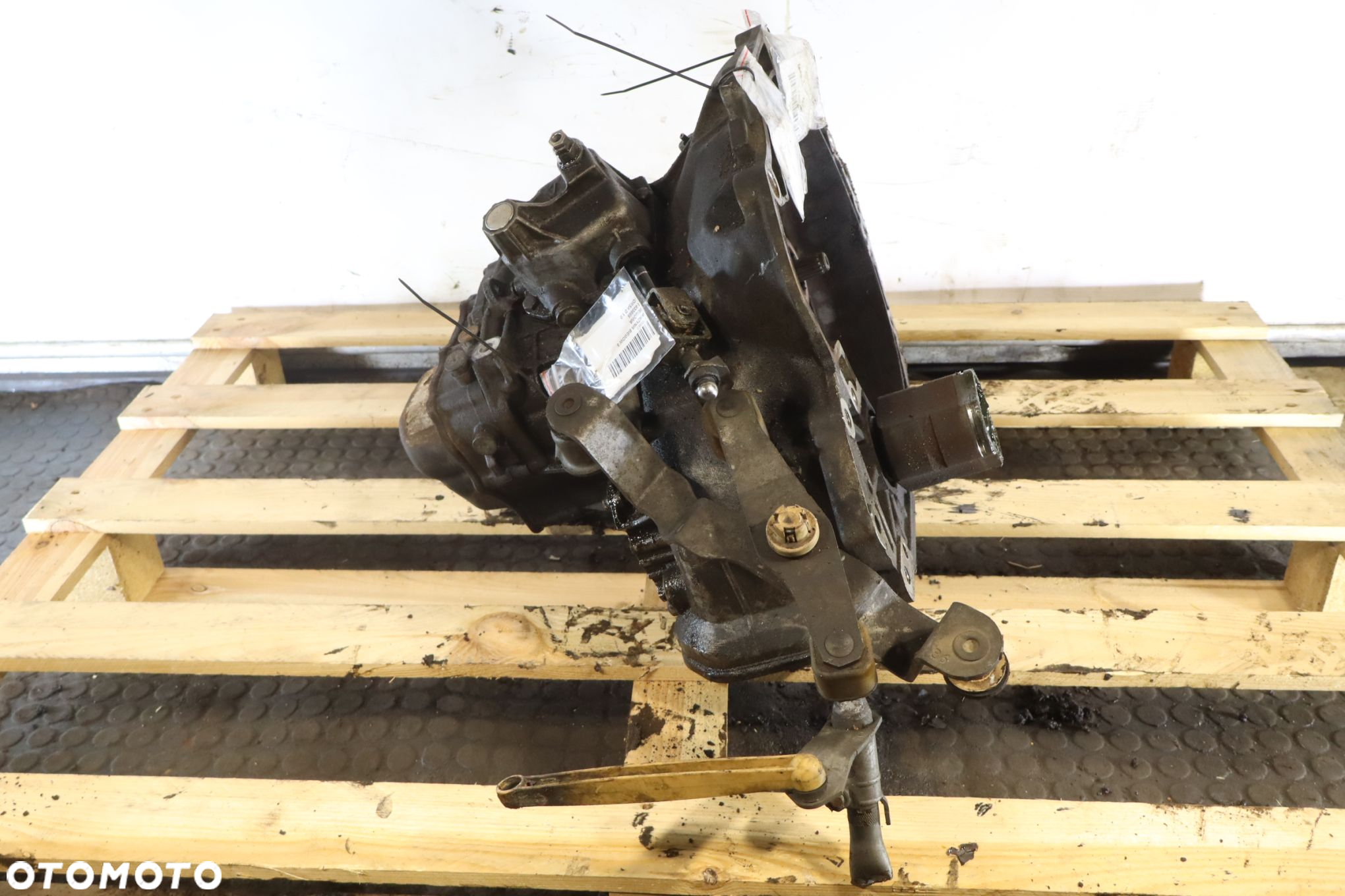 SKRZYNIA BIEGÓW 5 BIEGOWA OPEL CORSA D 1.0 F13MC429 - 4