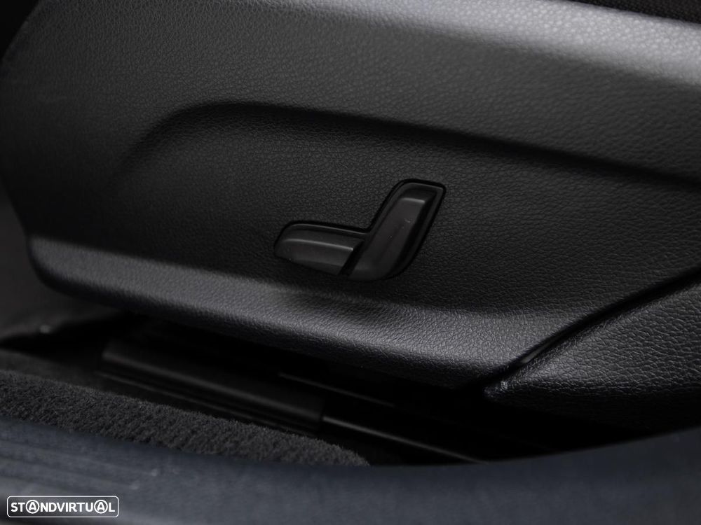 Mercedes-Benz E 300 de 9G-TRONIC Exclusive - 18