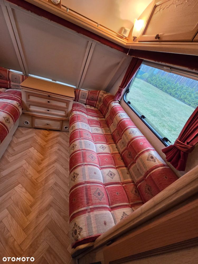 SWIFT Eccles Jade 2/3 osobowa przyczepa kempingowa - 22