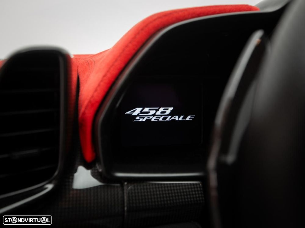 Ferrari 458 Speciale - 25