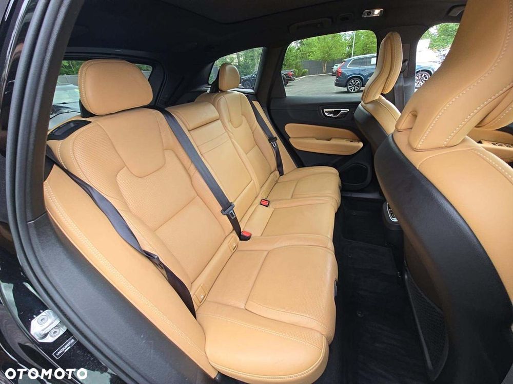 Volvo XC 60 T6 AWD Inscription - 14