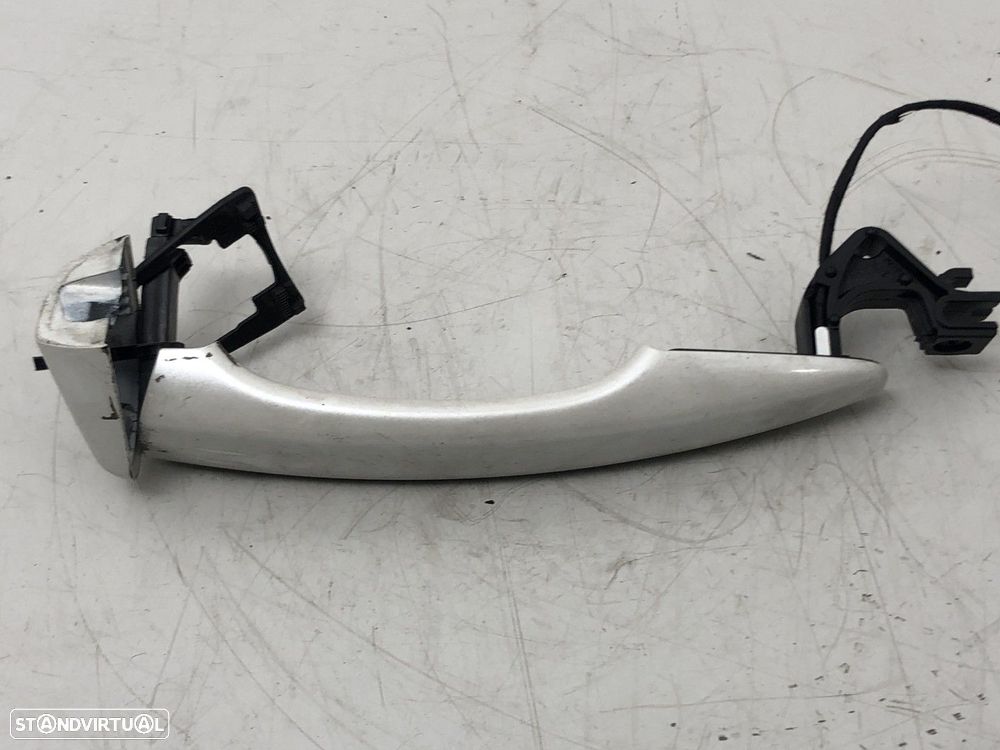 PUXADOR DA PORTA Frente Esq Branco Usado PEUGEOT 3008 SUV 1.6 BlueHDi 120 | 05.1... - 2