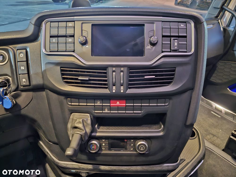 Iveco S-WAY 460 CNG METAN / STANDARD / RETARDER - 13