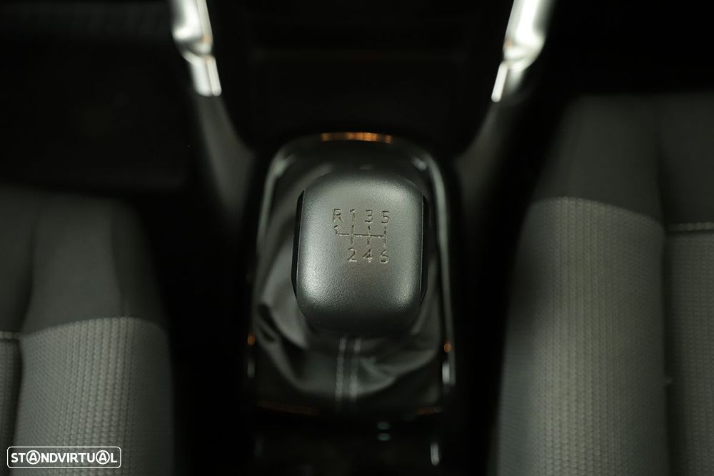 Citroën C3 Aircross 1.2 PureTech C-Series - 14