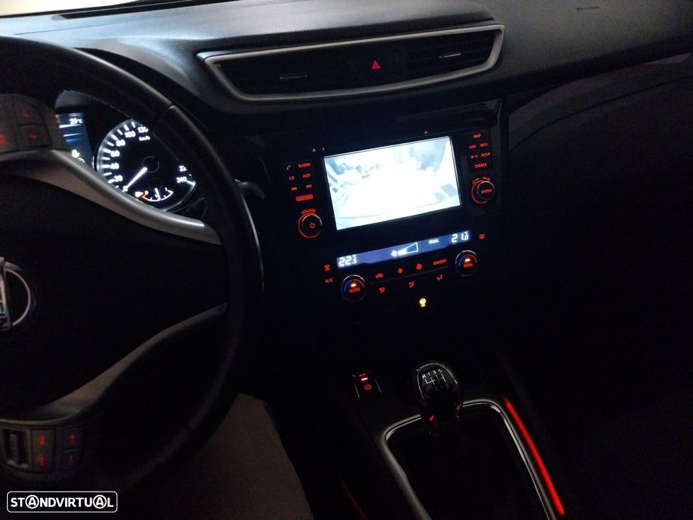 Nissan Qashqai 1.5 dCi Acenta - 11