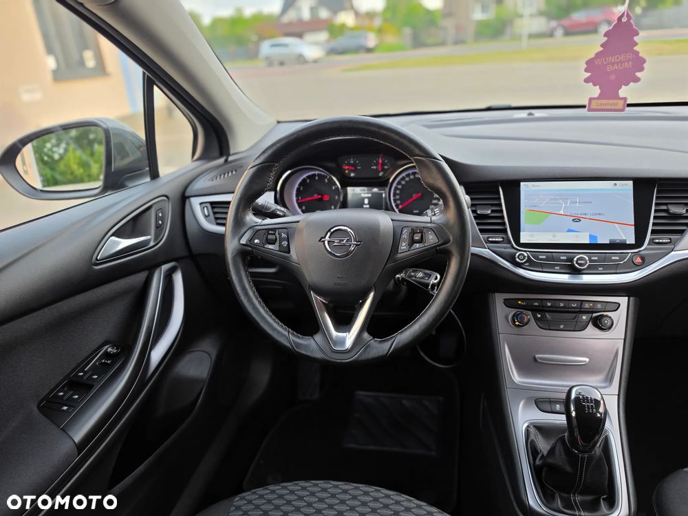 Opel Astra 1.4 Turbo Innovation - 9