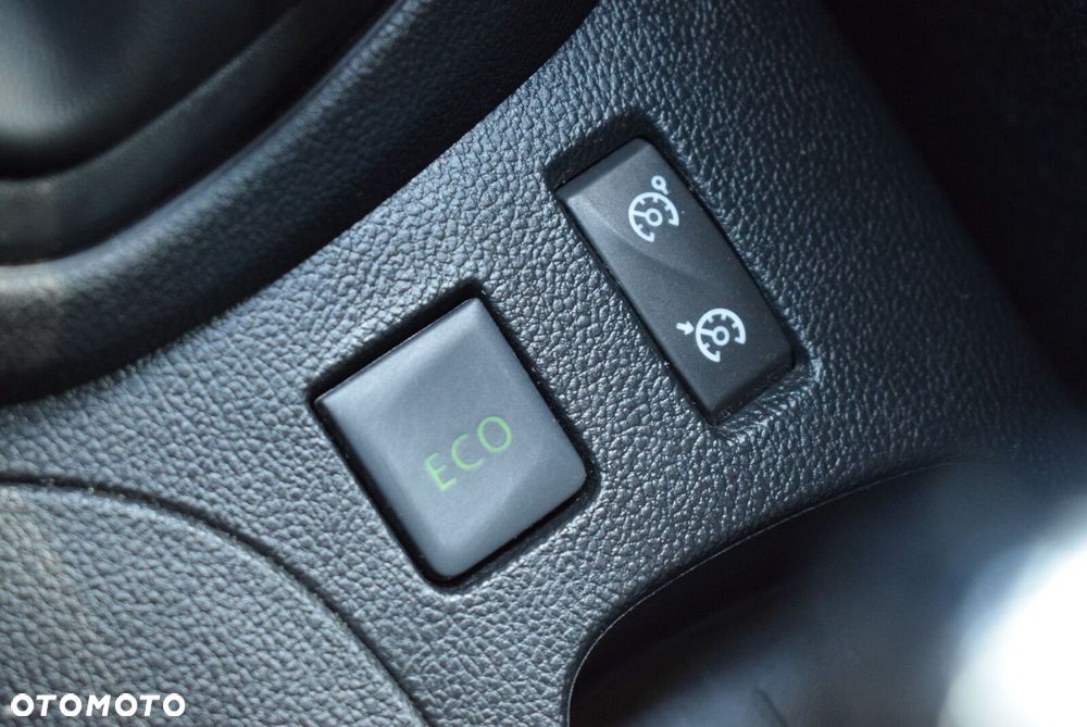 Renault Captur 1.2 Energy TCe Limited - 28