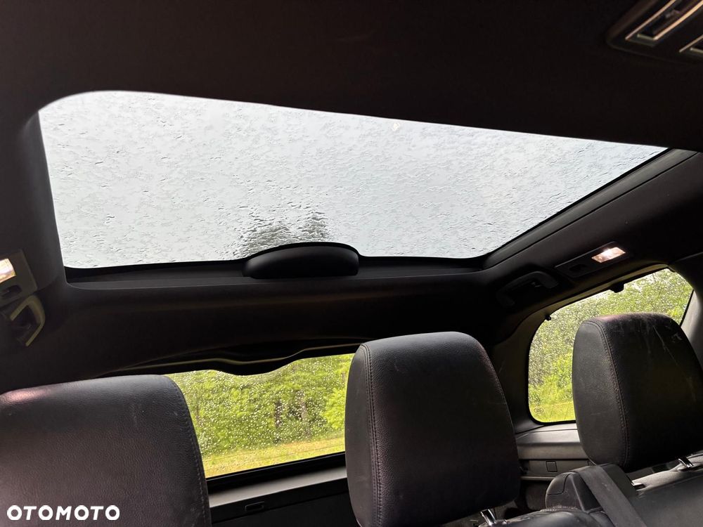 Land Rover Discovery 3.0 TD6 HSE - 10