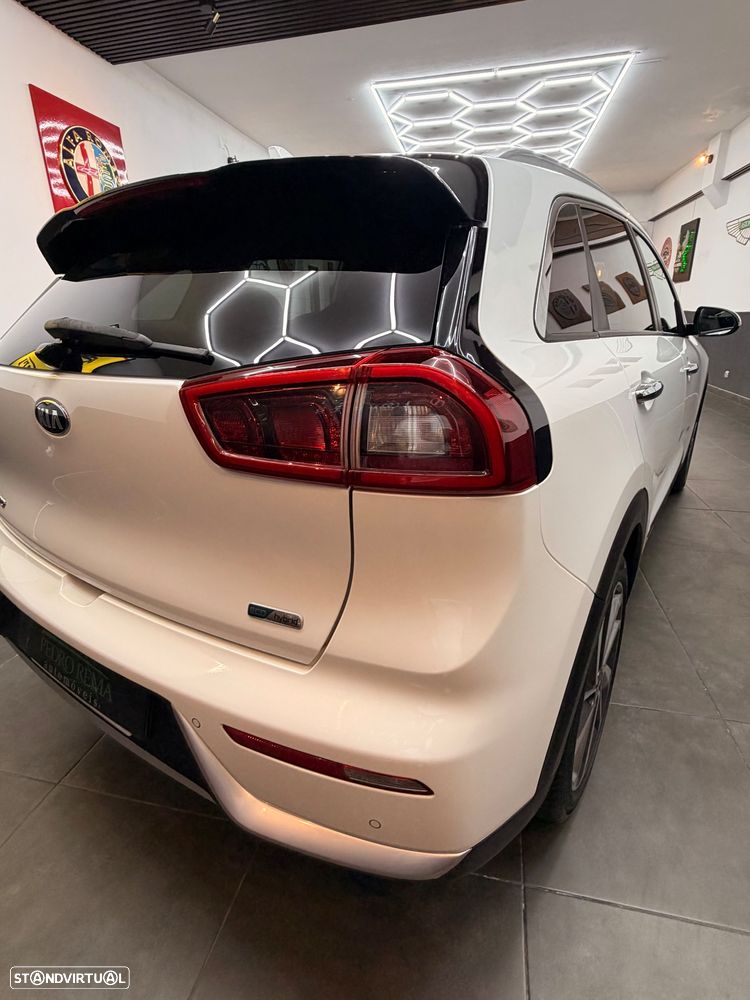 Kia Niro 1.6 GDi HEV TX - 17