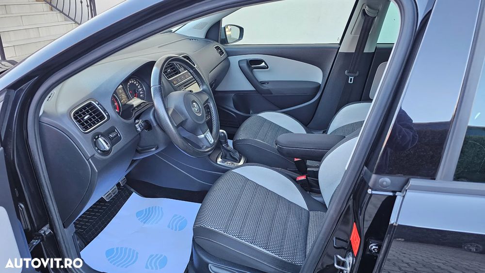 Volkswagen Polo 1.2 TSI DSG Cross - 16