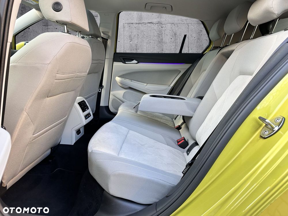 Volkswagen Golf 2.0 TDI SCR DSG Style - 9
