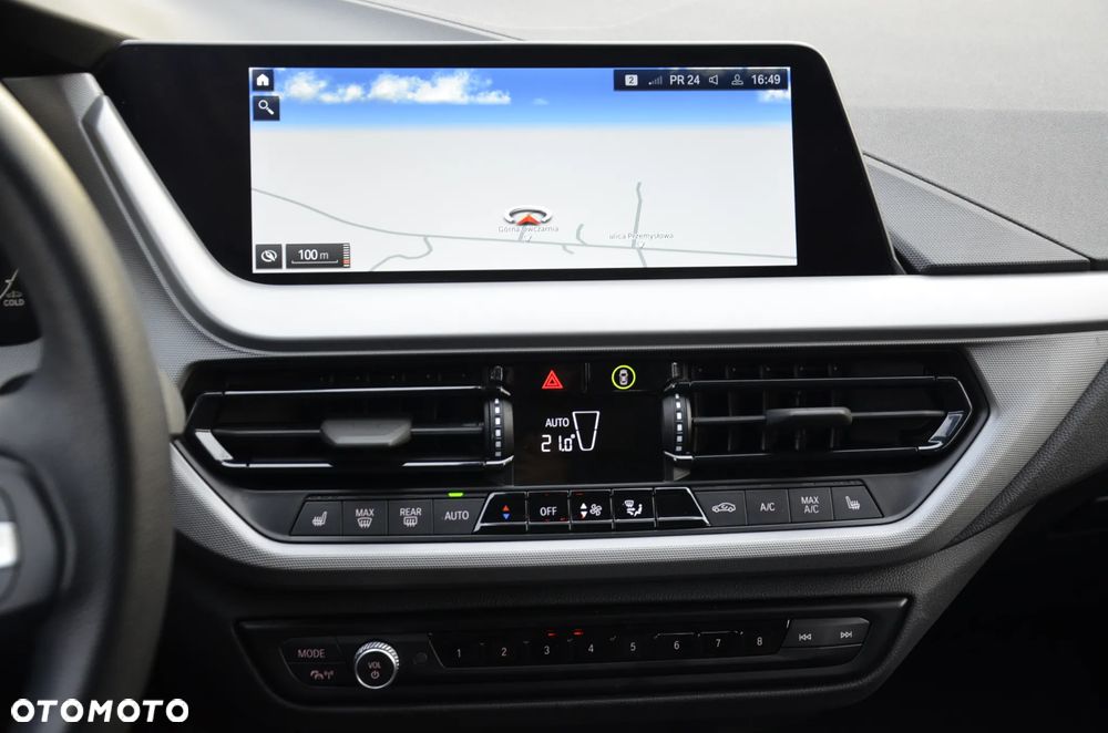 BMW Seria 1 120d Sport-Aut - 22