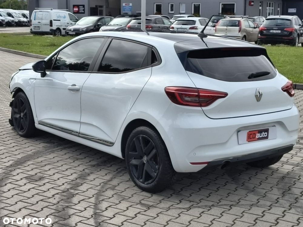 Renault Clio - 5